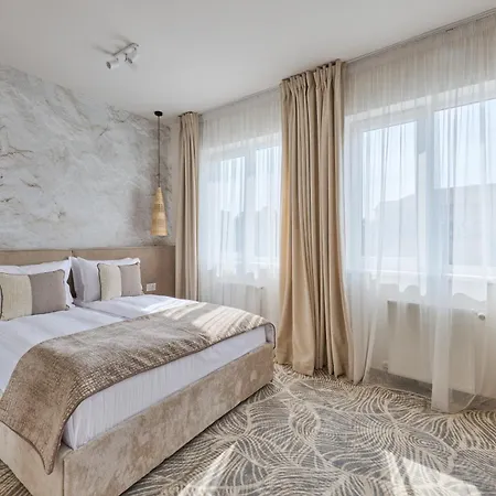 Serenity Hotel 4*