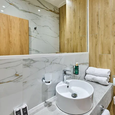 Serenity Hotell