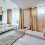 Serenity Ξενοδοχείο 4*