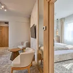Serenity Ξενοδοχείο 4*