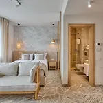 Serenity Ξενοδοχείο 4*